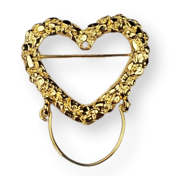 Vintage Jewelry Vintage Open Heart Brooch Textured Eyeglass Holder